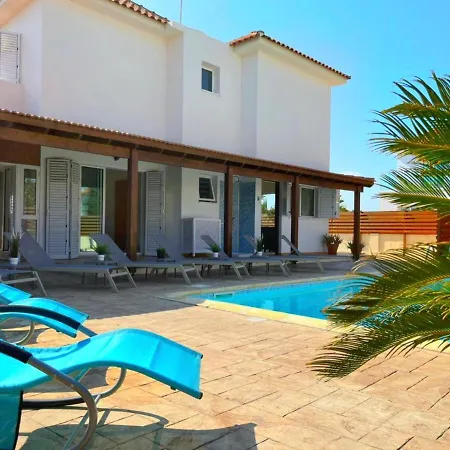 ヴィラ Tarracotta 4 Bedroom, Near アヤナパ
