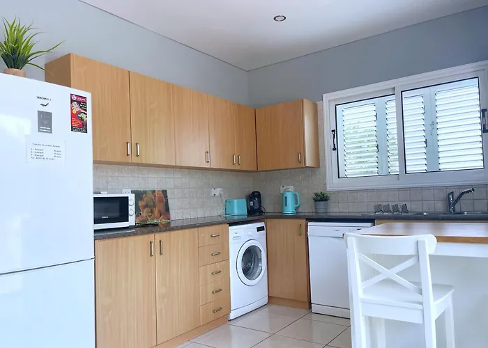 Tarracotta 4 Bedroom, Near ヴィラ