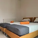 Tarracotta 4 Bedroom, Near Willa *