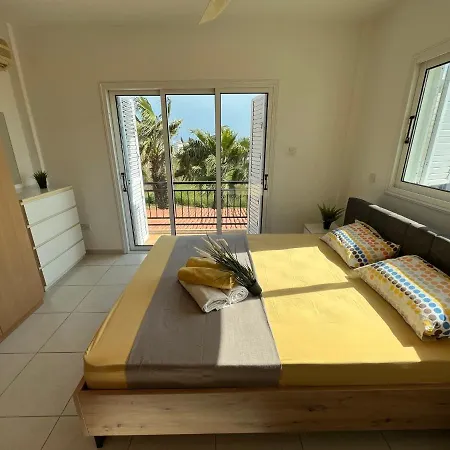 Tarracotta 4 Bedroom, Near * 아이아 나파
