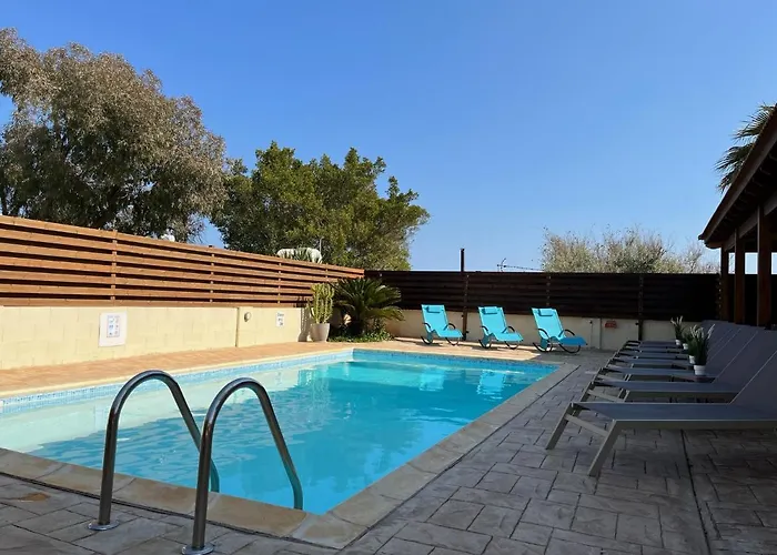 Tarracotta 4 Bedroom, Near Vilă Ayia Napa