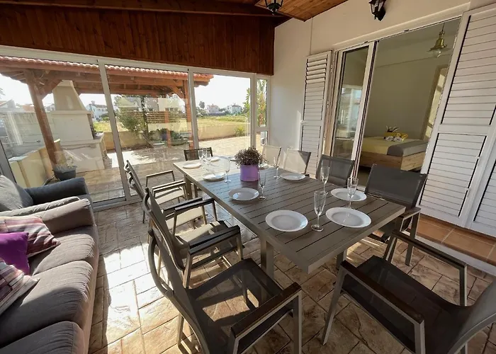 Tarracotta 4 Bedroom, Near Vilă *